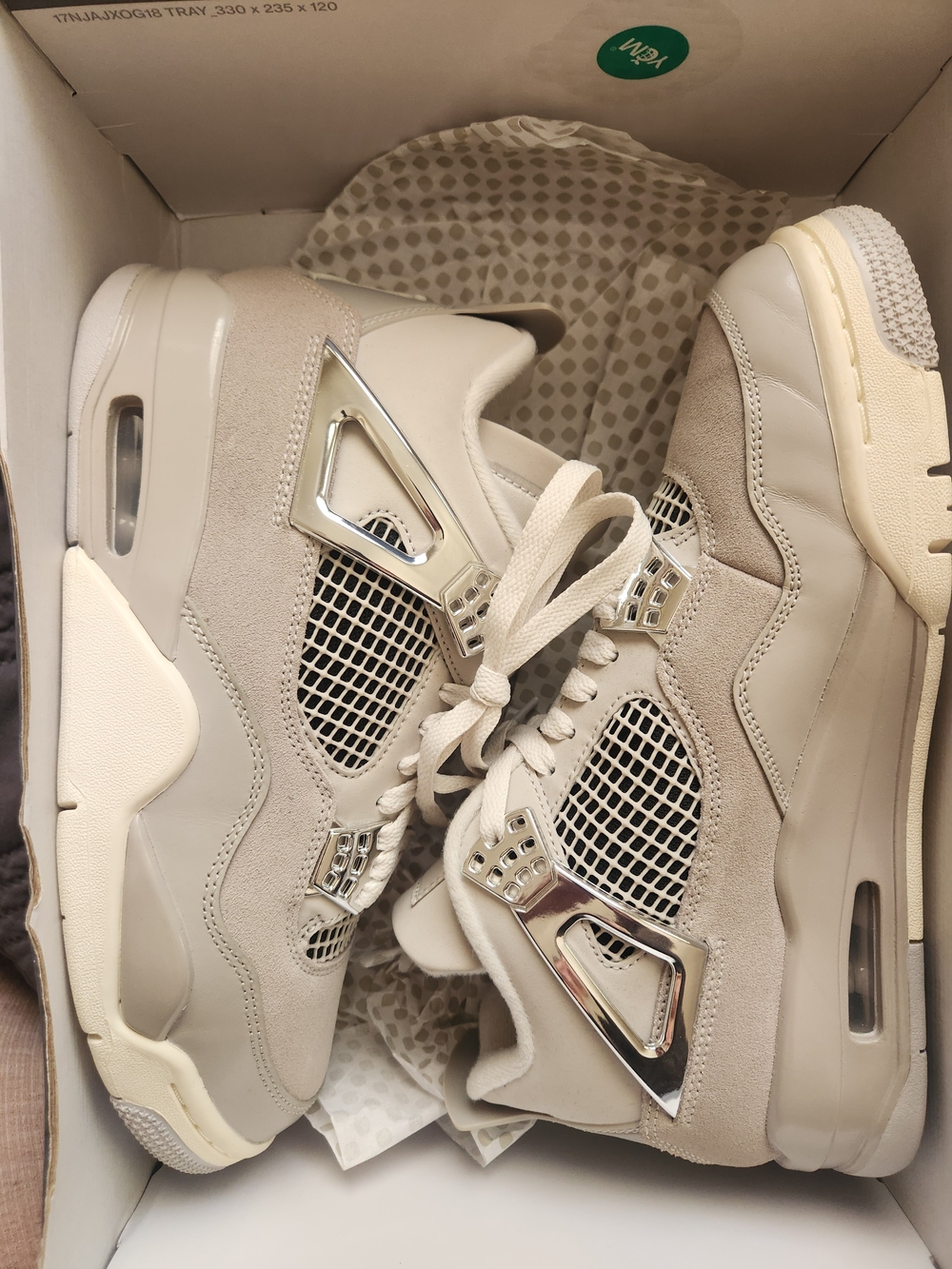 WMNS Air Jordan 4 Frozen Moments 9W
